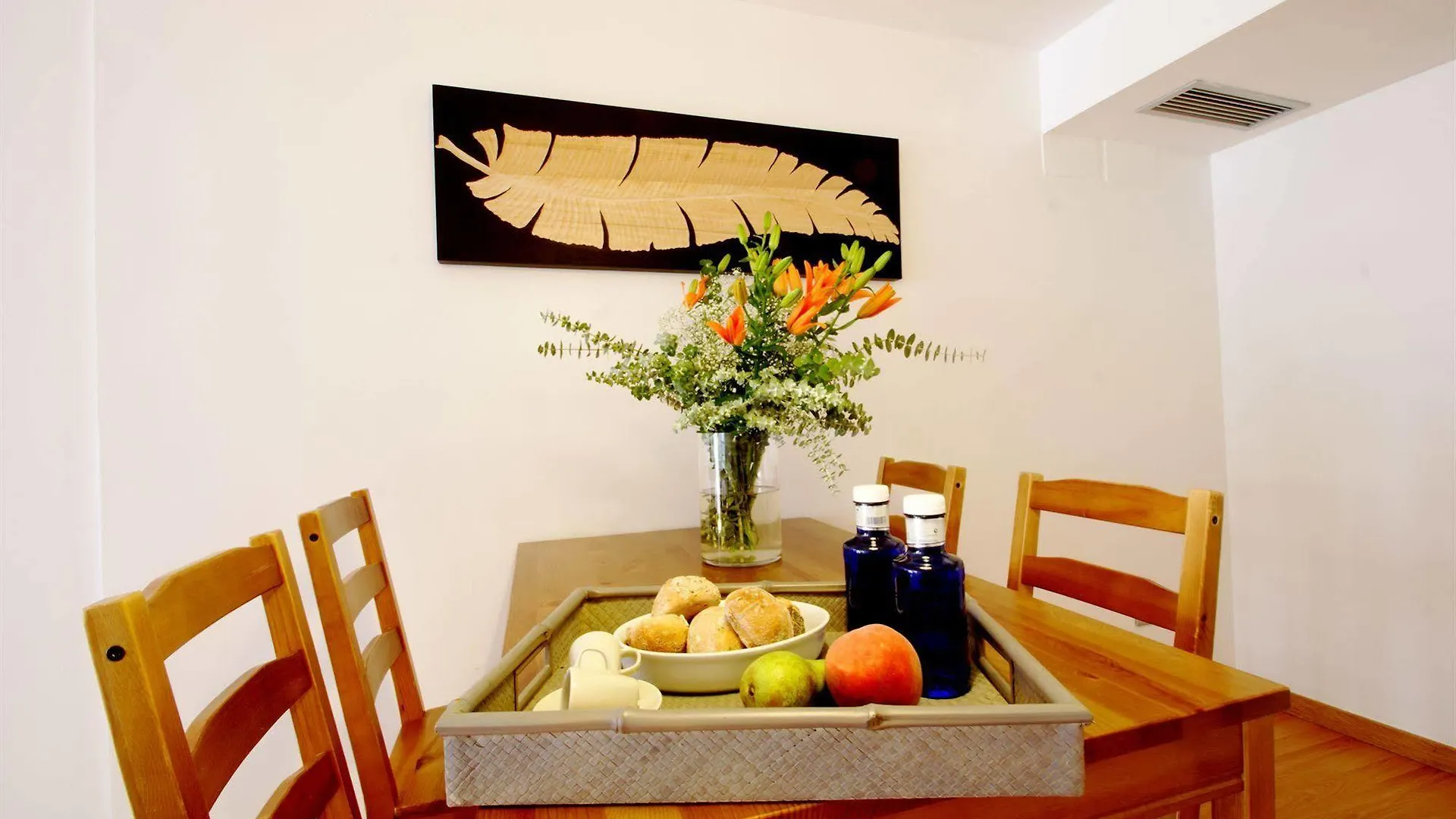 Short Stay Group Liceu Serviced Apartments Barcelona