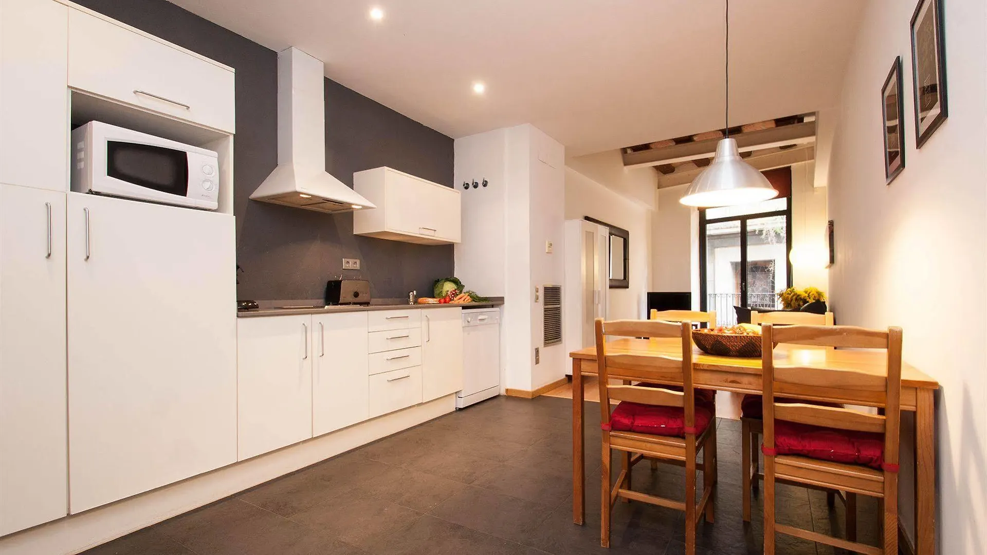 Short Stay Group Liceu Serviced Apartments Barcelona